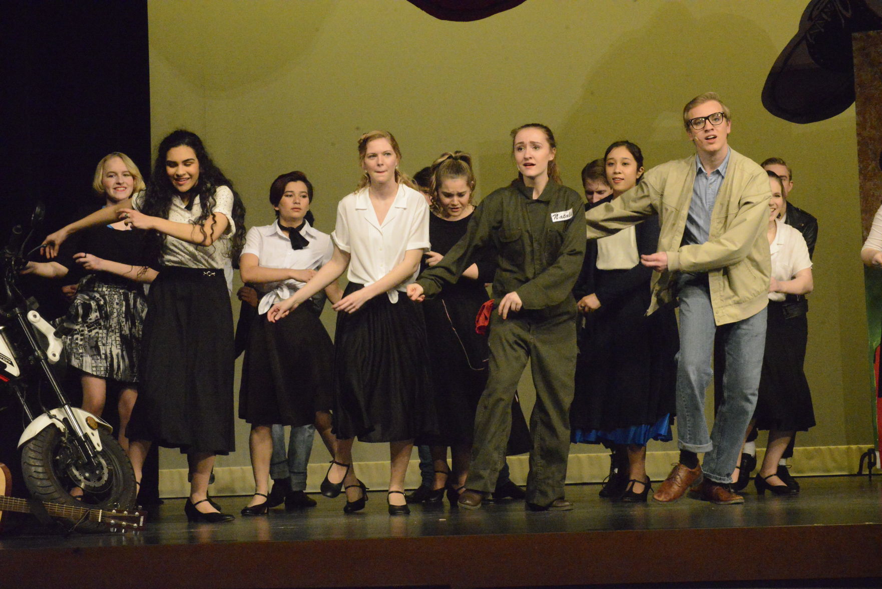 031120 moline musical 182.JPG